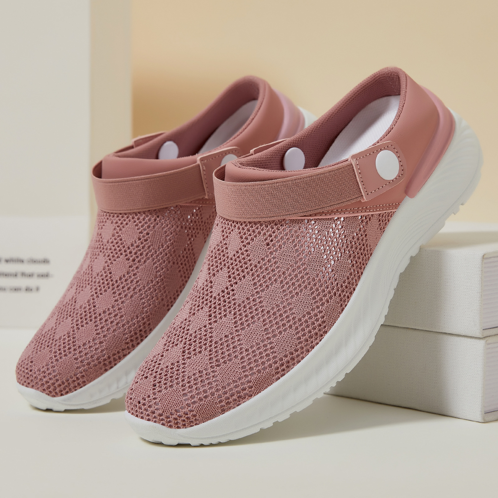 Zapatos de mujer de verano medio raspón tejido transpirable zapatos casuales zapatillas ligeras un pie para salir con zapatos de malla de moda image 5
