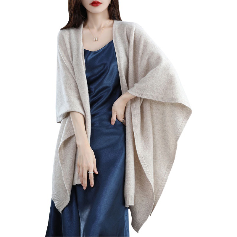 Manufacturer Wholesale 100% Australian Wool Autumn and Winter Hot-Selling Warm Oversized Shawl Multifunctional Scarf Shawl Cape for Women
