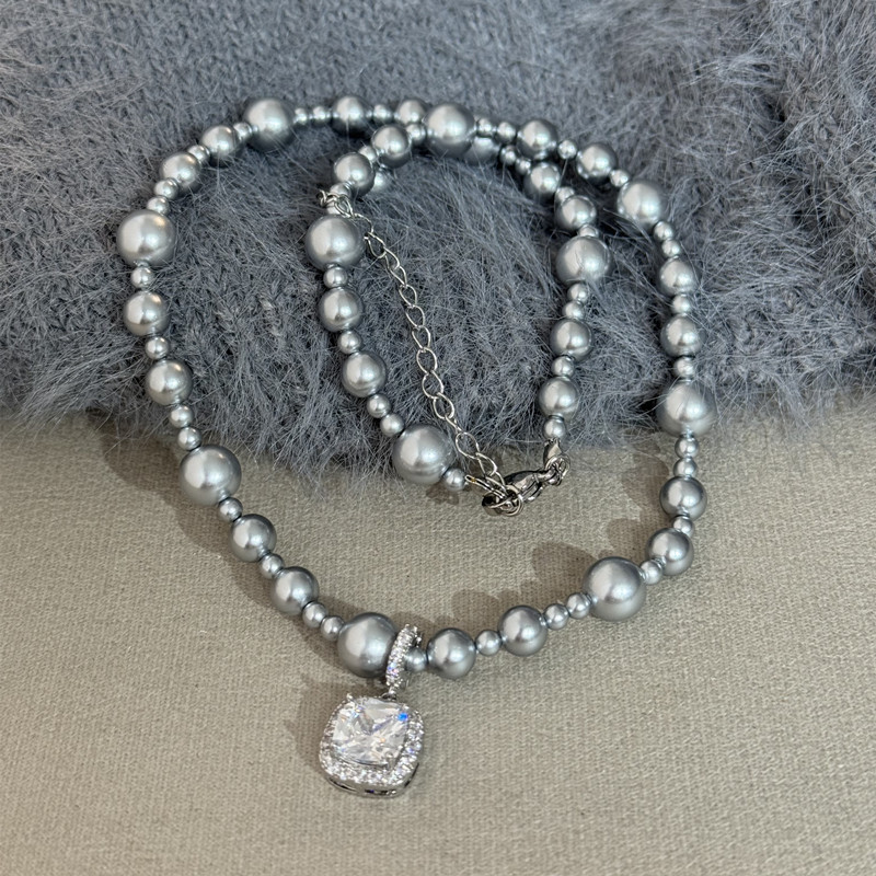 Gray pearl necklace
