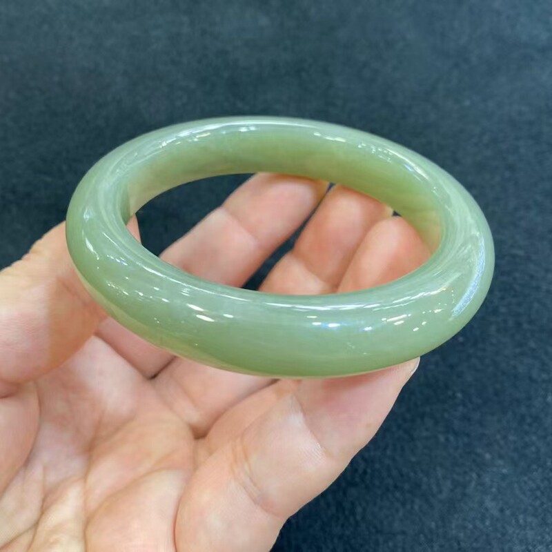 天然ホータン翡翠湖水グリーンブレスレット女性のための高品質晴水グリーンアイス種翡翠ブレスレット母の日ギフト在庫卸売|undefined