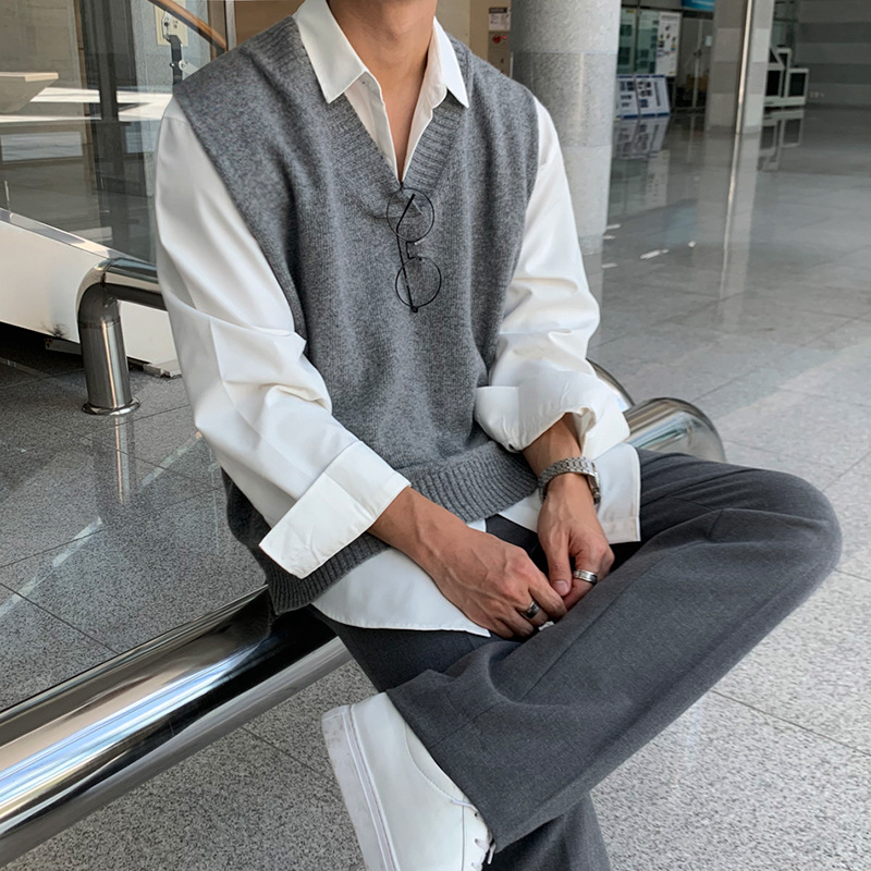 MYQ Chaleco de punto de color sólido de los hombres de primavera y otoño estilo coreano de moda personalizada con cuello en V suéter chaleco exterior chaleco Suelto