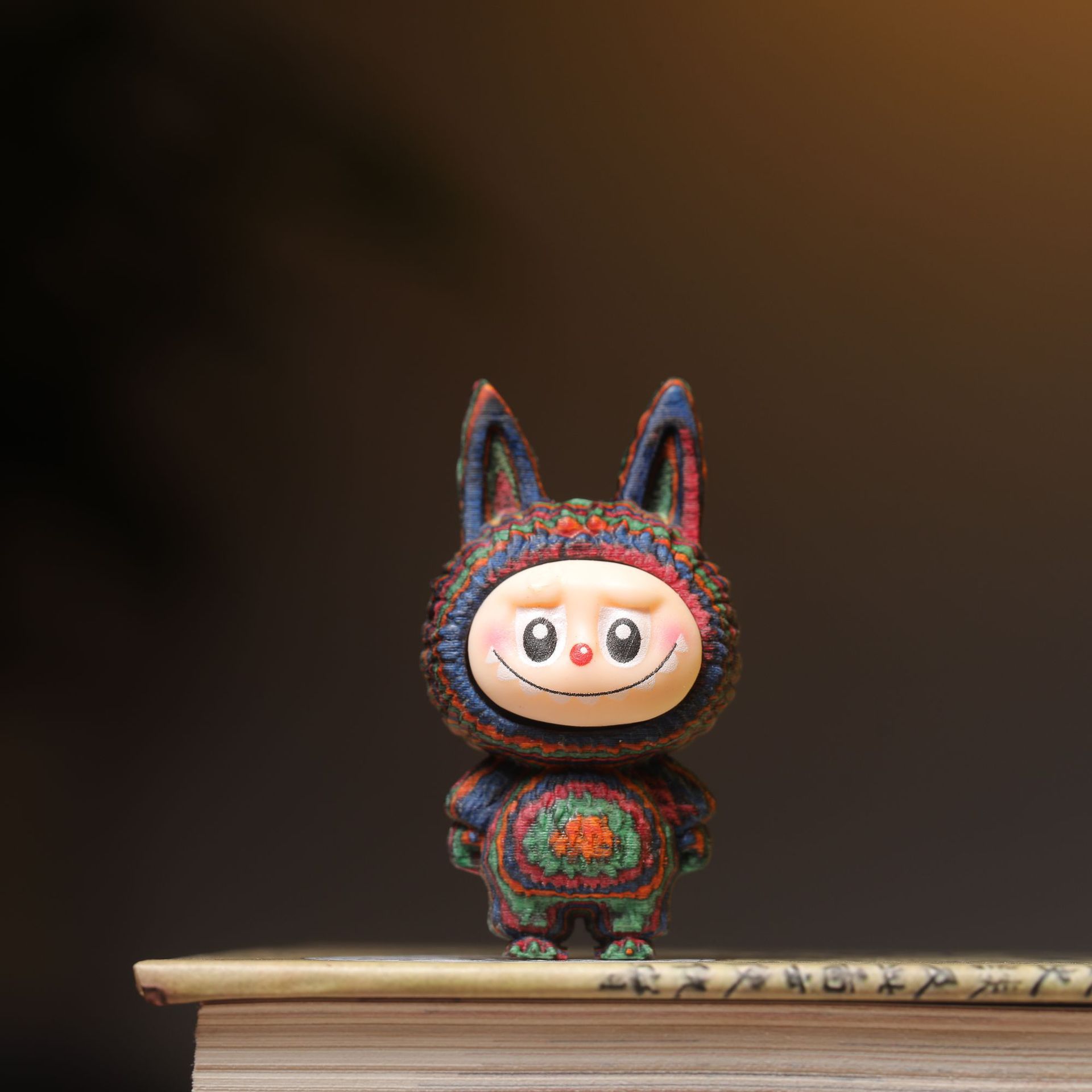 网红同款拉布布实木雕刻挂件手工精雕潮玩艺术品车载背包装饰配件