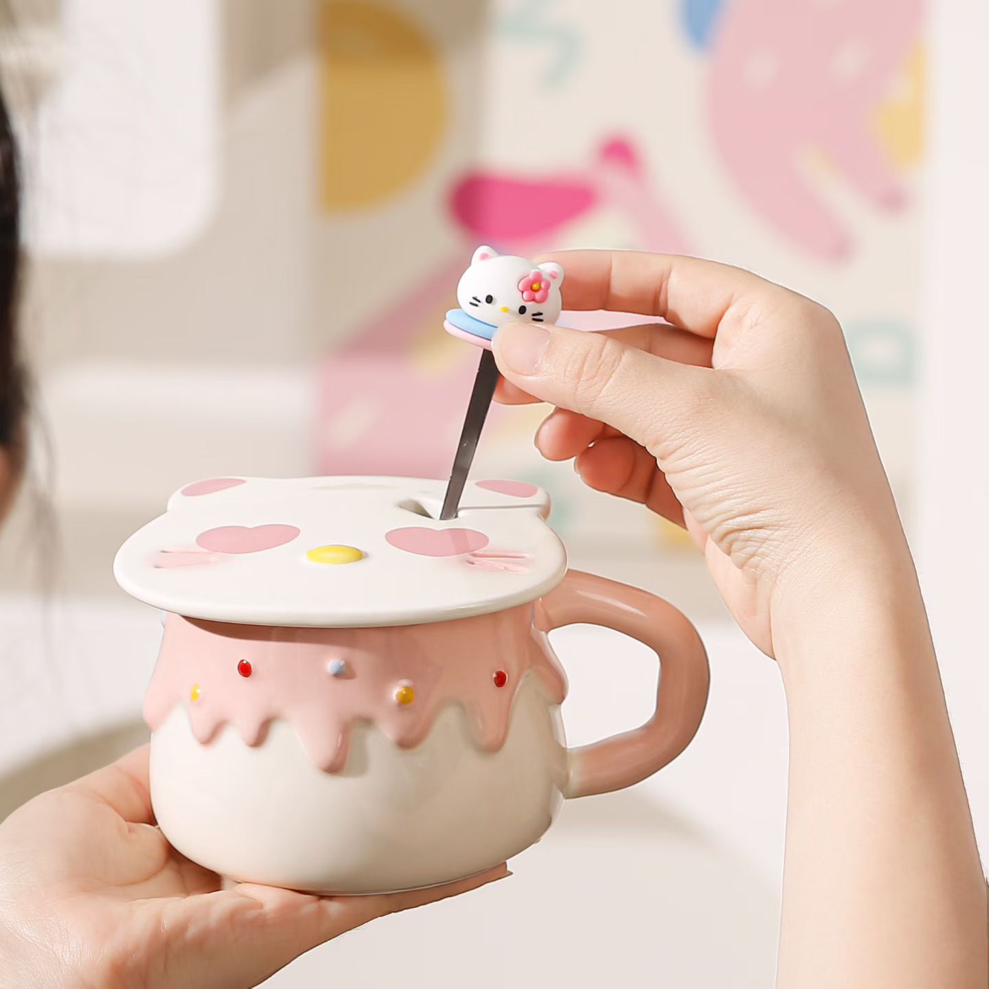 Hermosa taza de gato suave, taza de cerámica de alto valor facial, regalo de cumpleaños para chicas, regalo de mano