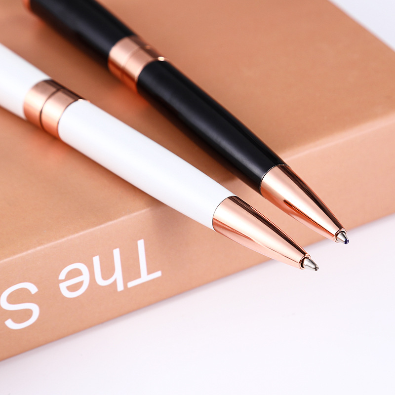 Fábrica en stock al por mayor de alta calidad de metal bolígrafo regalo de negocios pluma publicidad pluma de aceite Comercio exterior firma pluma impresión