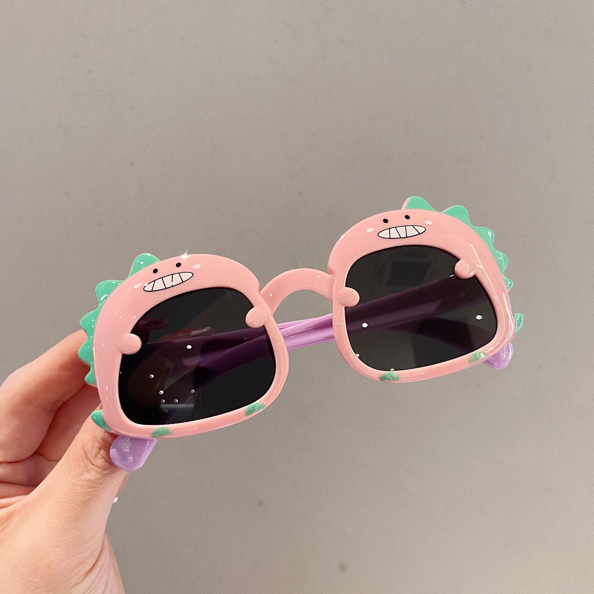 New Style Little Rabbit Children's Sunglasses Cute Baby UV Protection Cartoon Super Cute Butterfly Knot Glasses for Girls