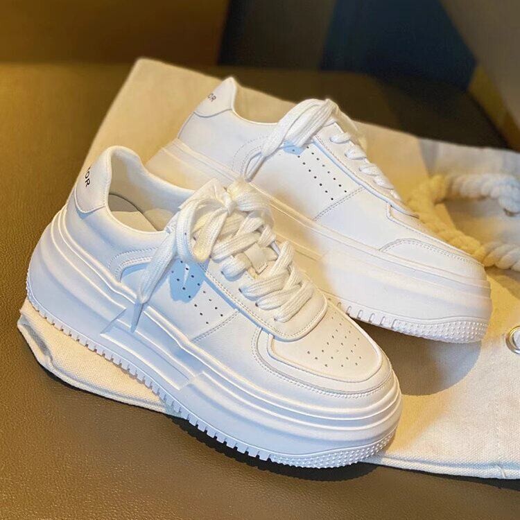Genuine Leather Thick-Soled White Sneakers for Women, 2026 New Spring Model, Height-Increasing Versatile Women's Shoes, Casual Sports Sneakers, Hot-Selling Style