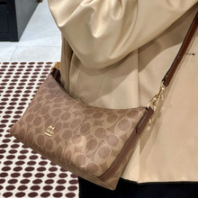 �W�R2026�¿�P����朗lҸ�°��W���͹��ϻ�Caitlinб�編����Ů