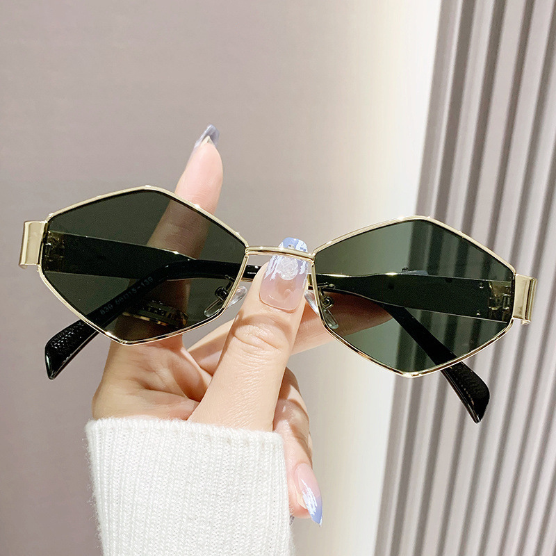 Vīriešu saulesbrilles ar optiku minimālisma daudzstūra stils_voghion.com