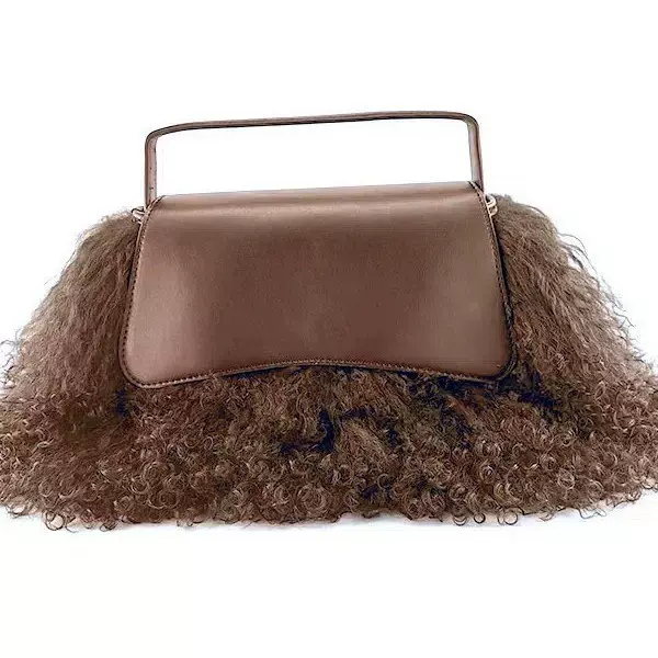2024秋冬毛毛滩羊包包手提斜挎真皮毛绒流苏包气质时装真皮包包