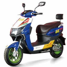 跨境出口RS6电动摩托车大功率电摩大踏板高速长跑王电动车电瓶车