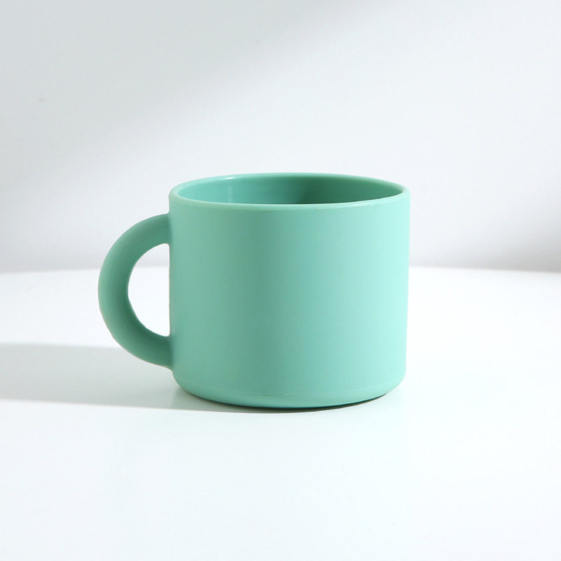 Taza de silicona suave segura y respetuosa con el medio ambiente, taza de agua a prueba de tragar, sala de conversación especial, taza dental especial, prisión especial, taza de prisión
