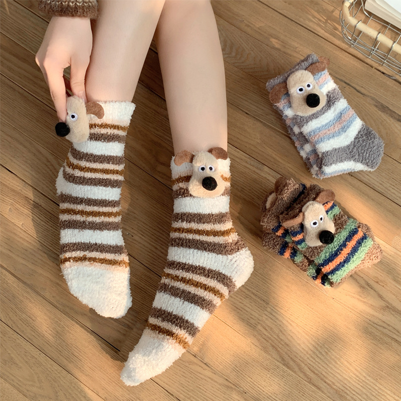 Fünf Paar Socken Puppe Niedliche Kleine Bärensocken Aus Korallenvlies Herbst- Und Wintersocken Gestreifte Bodensocken Für Zu Hause Schlafsocken Geschenk_voghion.com