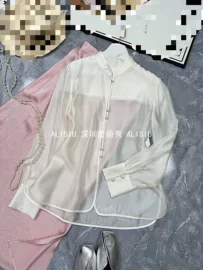 女式马甲;女式衬衫;上衣