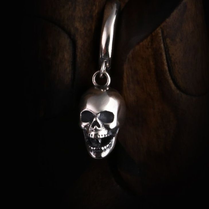 Retro Men's 925 Silver-plated Earrings Skull Silver Jewelry Niche Design Punk Trendy Women INS European and American Popular Fashion