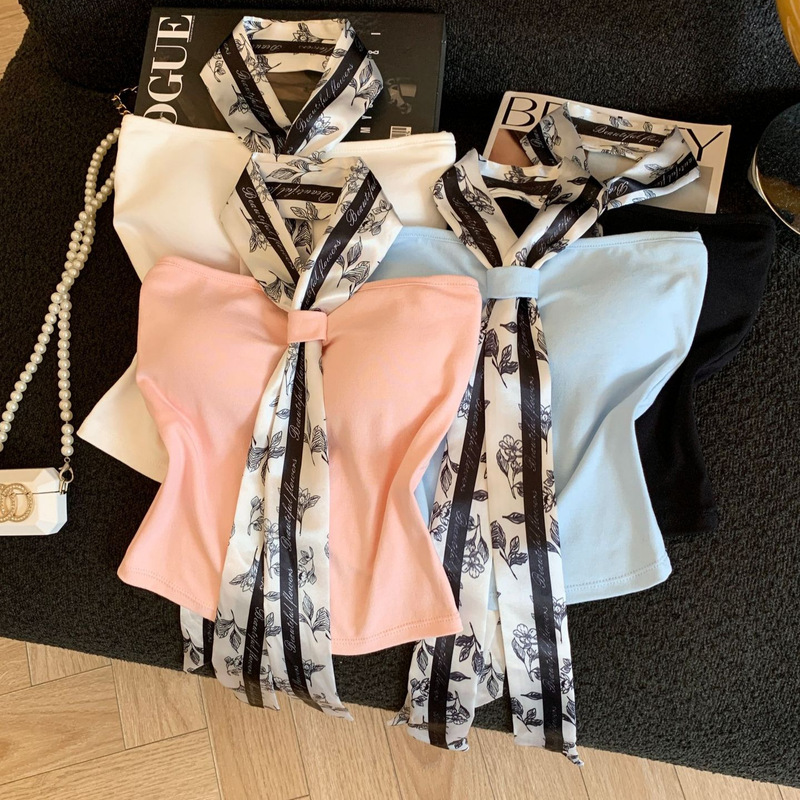2026 French-Style Sexy Spicy Girl Halter Neck Tie-Up Tube Top for Women, New Summer Slim-Fit Slimming Top 2026 French-Style Sexy Spicy Girl Halter Neck Tie-Up Tube Top for Women, New Summer Slim-Fit Slimming Top