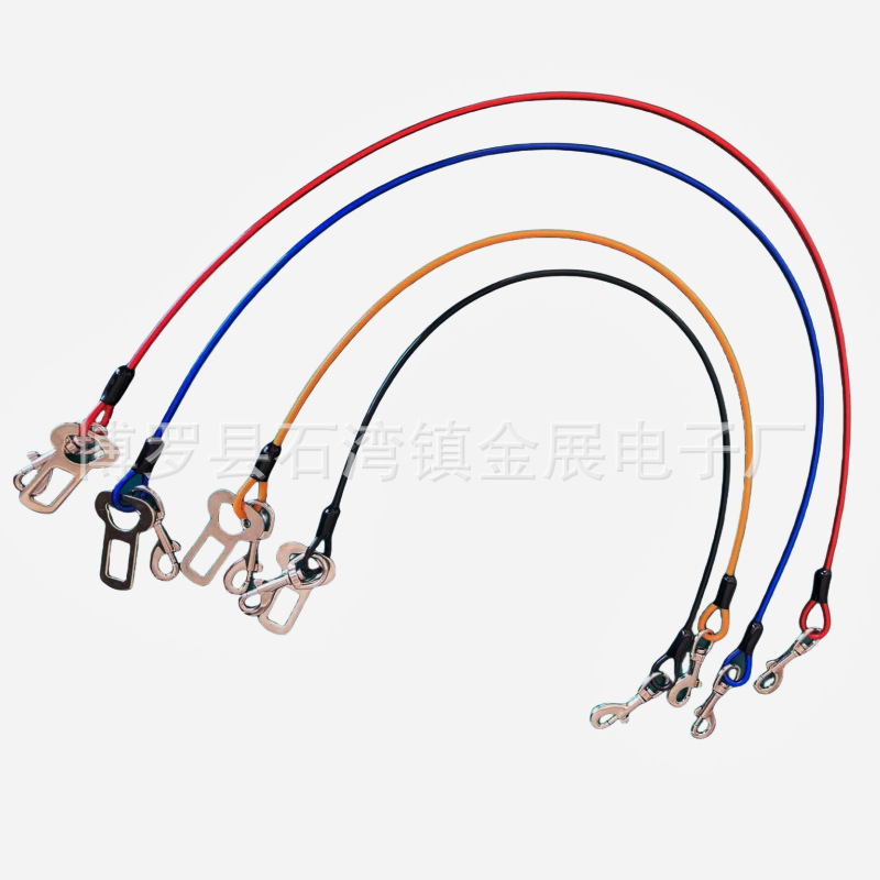 Suministro de cuerda de perro de coche anti-punzonado presión cuerda de mascota hebilla de coche correa de perro de plástico recubierto de color cuerda de goma