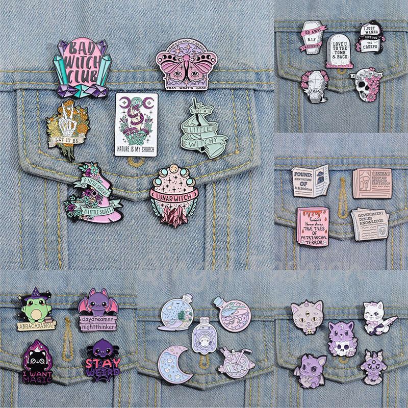 Brooches Classification Holiday, Daily Occasion Cute Pin Cartoon Alloy Stoving Varnish Unisex Brooches
