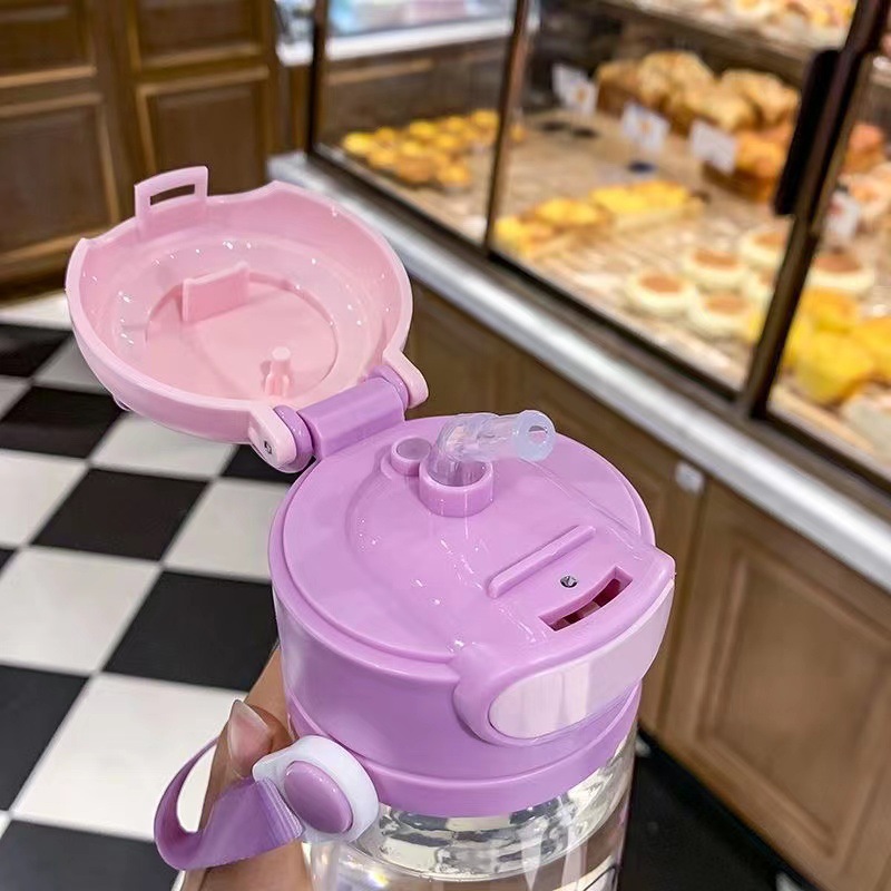 Botella de agua escolar con pajilla y correa, plástico resistente a caídas