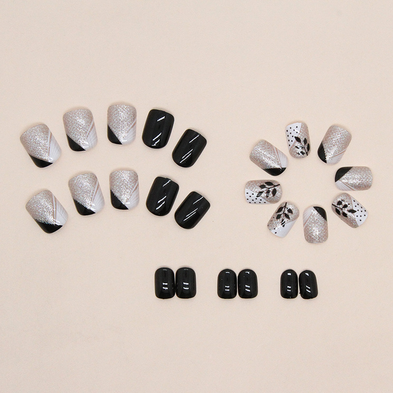 Square False Nails Black And White French Style Press On Nails_voghion.com