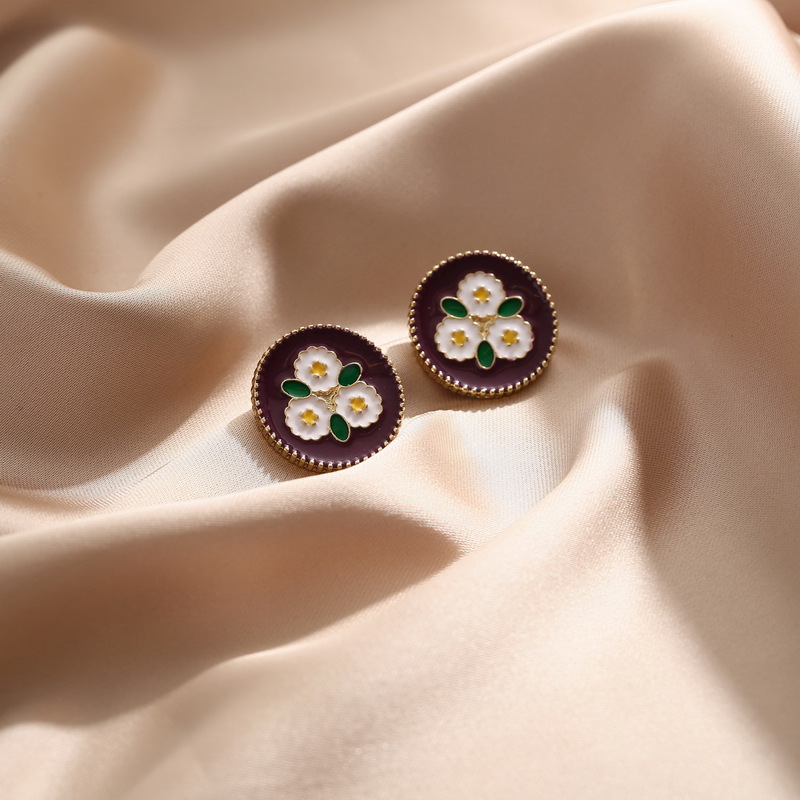 Retro Style Retro Feelings Drop Oil Wine Red Hyuna White Flower Round Earrings