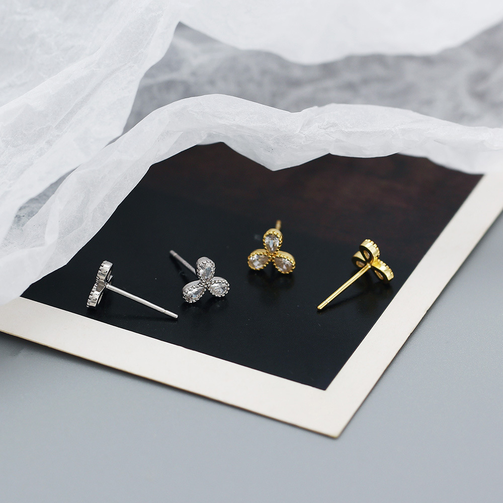 Fashion Shamrock Sterling Silver Inlay Zircon Ear Studs 1 Pair