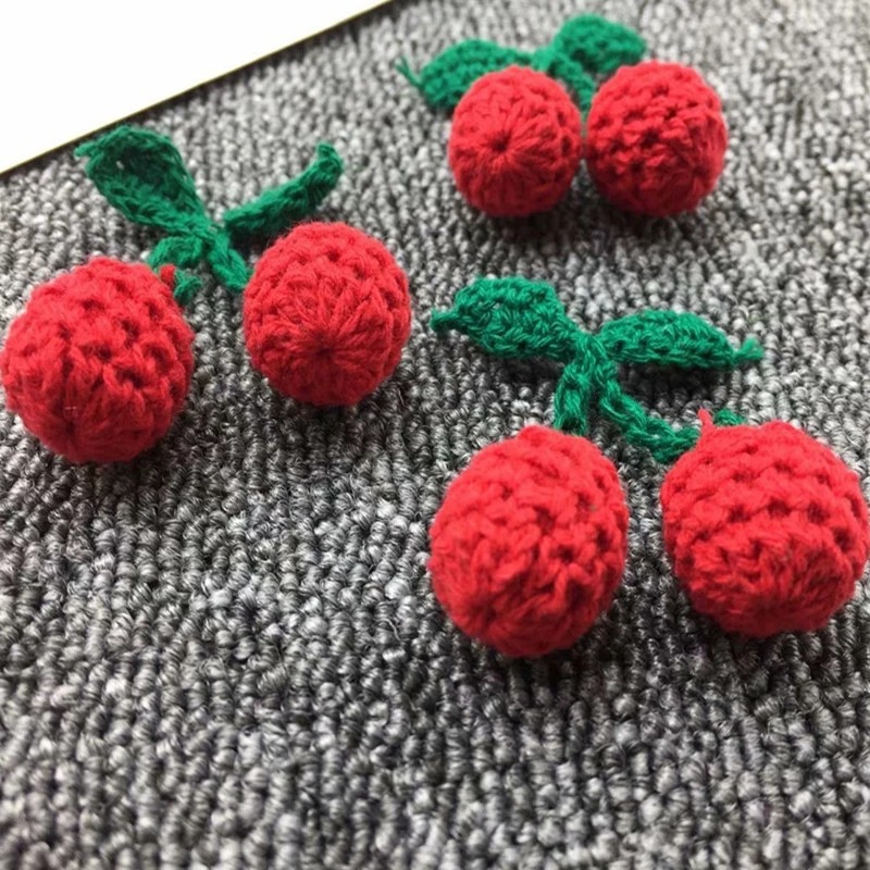 Elegant red geometric hair rope