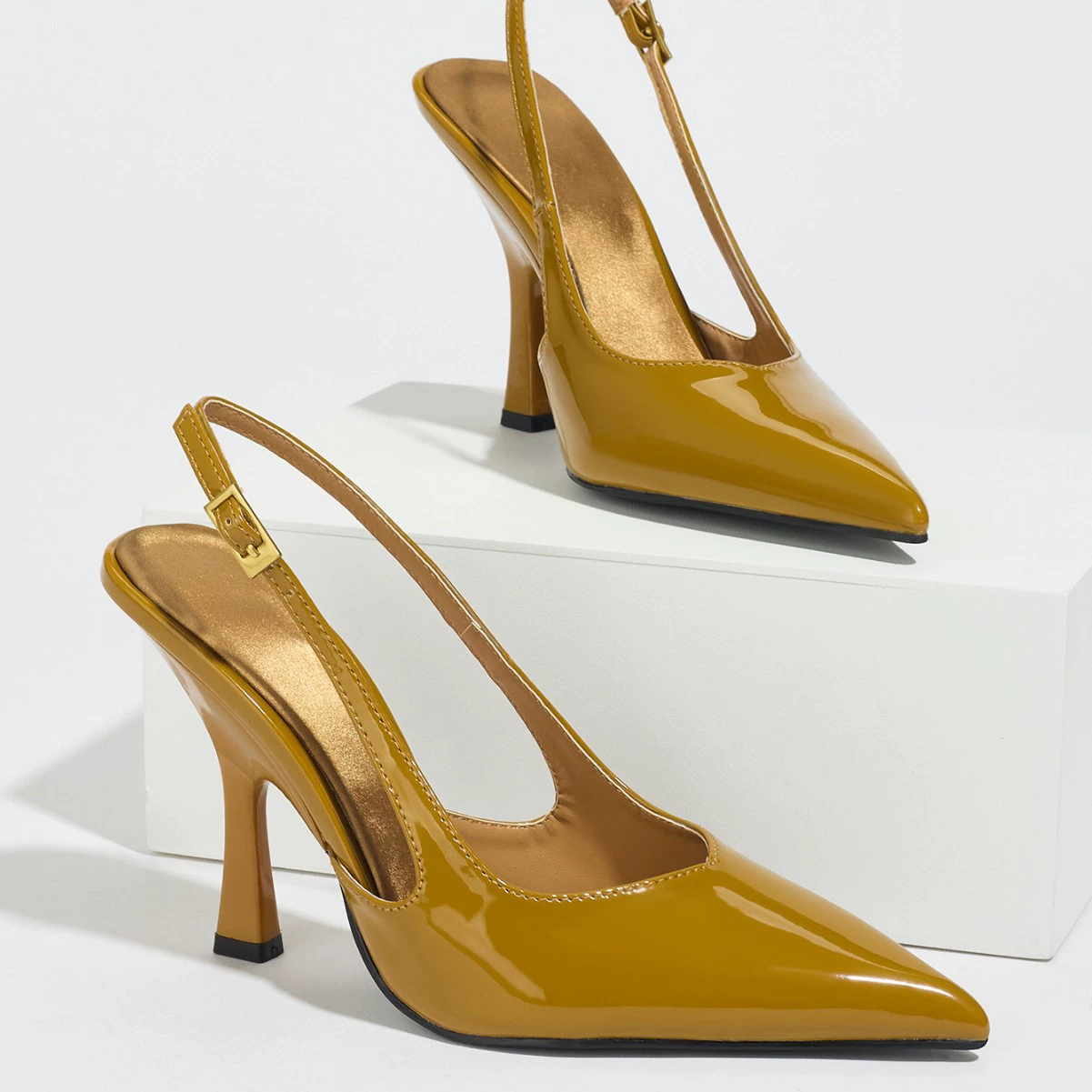 Zara, design ginger trend sandals, high-quality style