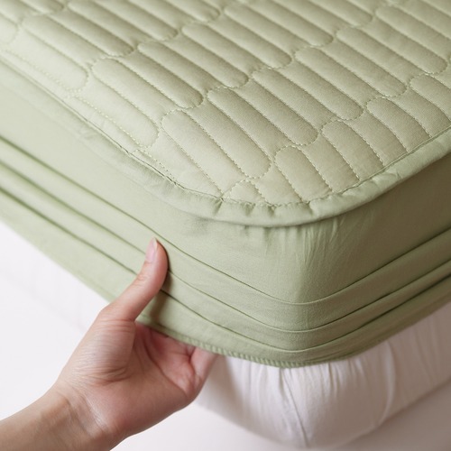 Cotton quilted quilted fitted sheet mattress protector Pure cotton machine washable bed cover Solid color non-slip fitted sheet cover 1.8m
