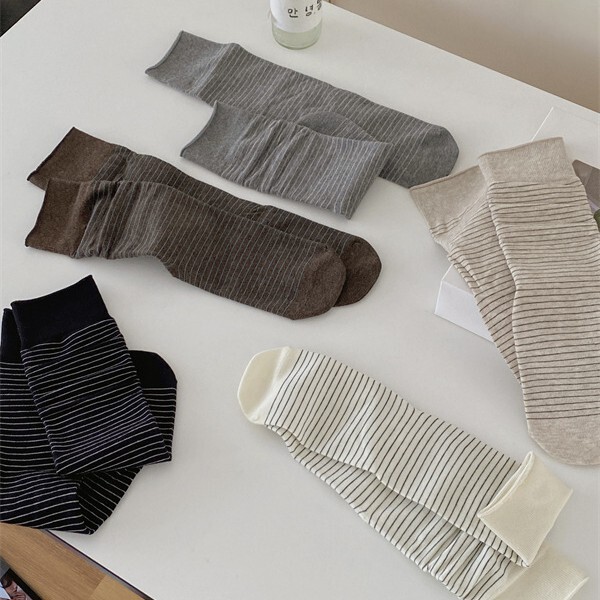 Seamless Premium Australian Cotton Autumn Korean Style Rolled Edge Striped Gray Slouch Socks Soft Versatile Mid-Calf Socks Ins Thin Stripes