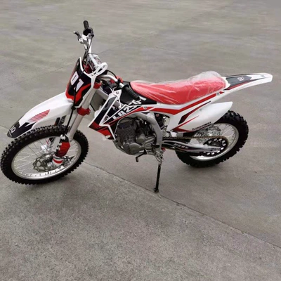 Off-Road Motorcycle 250-F 172mm Engine Thief 3 Appearance Zongshen Big Head Machine Trail Crossing the Venue (Kross motosiklet mühərrikləri)