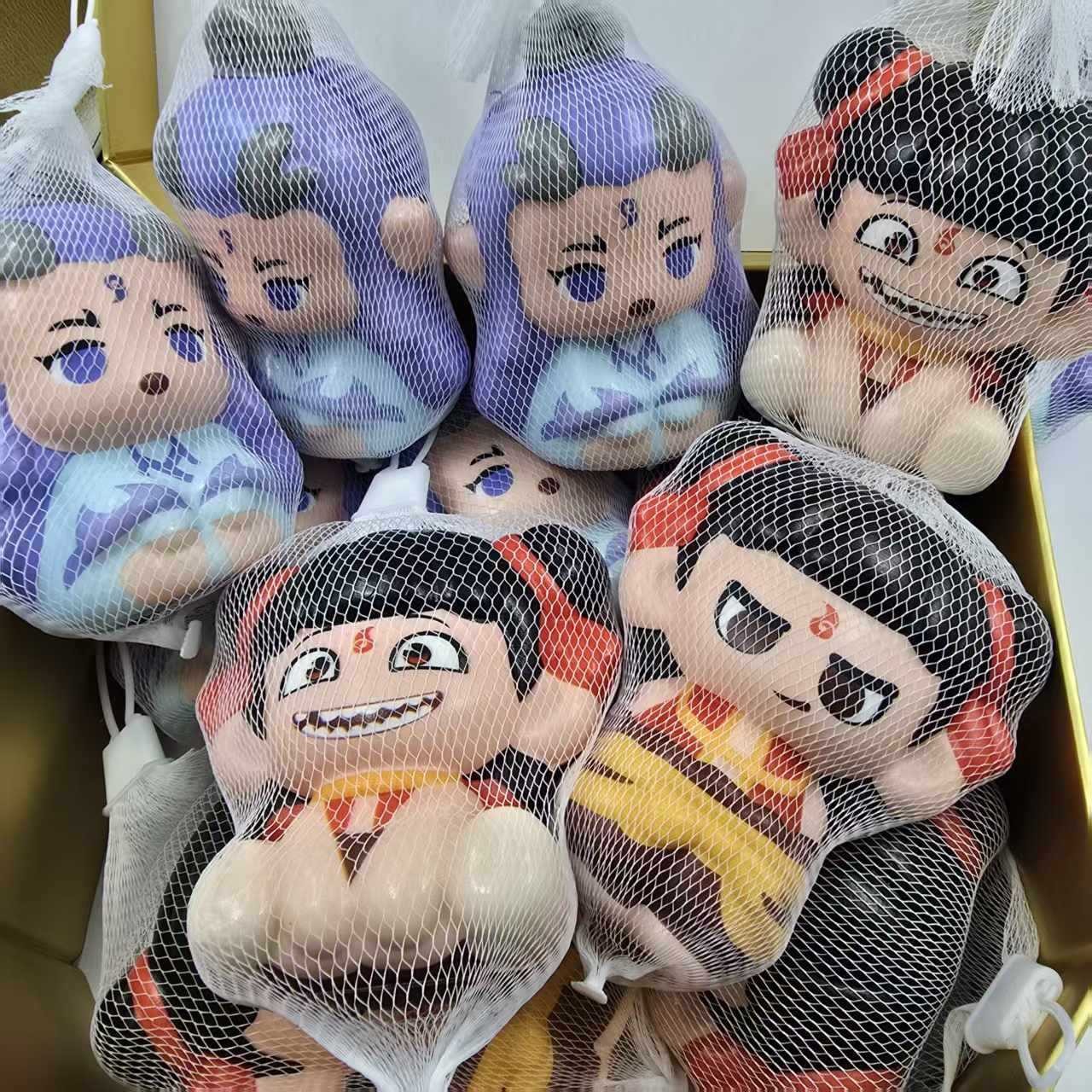 큰 Nezha 혼합 배치