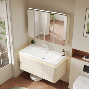 ȫ�X��C�Xԡ�ҙ��մ�һ�w��M���l���g�ۯB���{�r�Ӱ��R��������