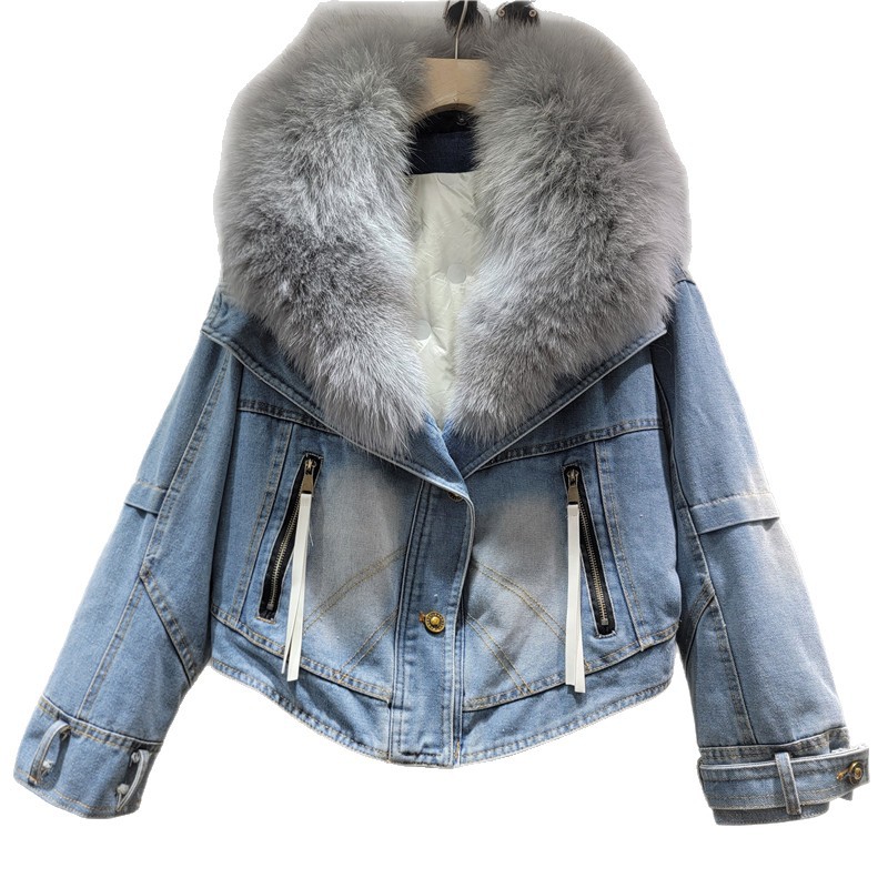 Otoño y invierno de 2025 nuevo estilo extranjero diseño de cuello de pelo super grande denim cálido grueso chaqueta femenina suelta superada