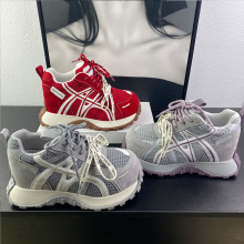 ��Ƥ����������8cmС�����ϵ�ЬŮ2026���¿����ʰٴ������˶�Ь
