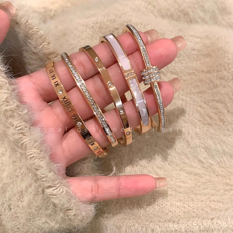 Hollow Roman Numeral Titanium Steel Bracelet Wholesale Women's Bracelet Silver Stainless Steel Plain Ring Bracelet Open Bracelet