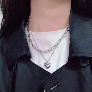 European and American cross-border jewelry fashion hip-hop long sweater chain necklace women's simple double-layer love pendant necklace