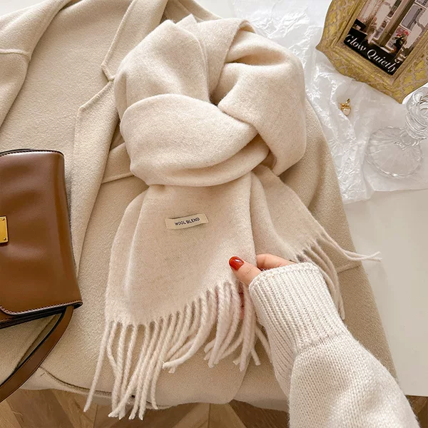 2025 Autumn and Winter Korean Pure Color Tassel Winter Scarf Women's High-End Autumn and Winter Warm Scarf Women's Knitted Scarf