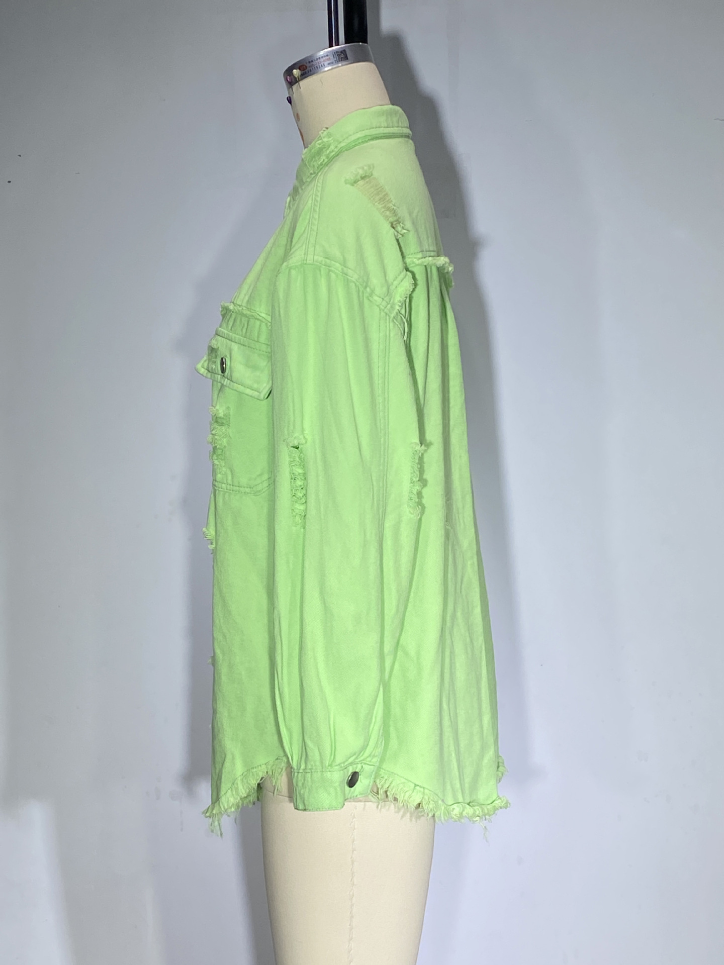 Giacca di jeans donna con volant strappata bavero manica lunga_voghion.com