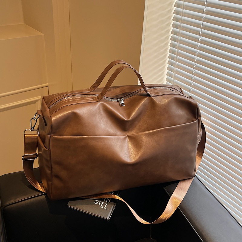 travel bag for men and women