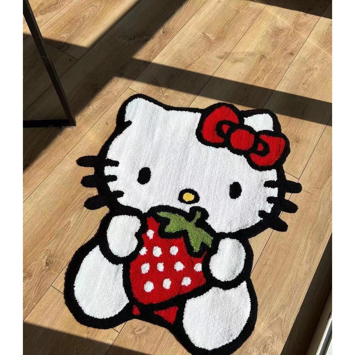 딸기를 안고 있는 kt 고양이