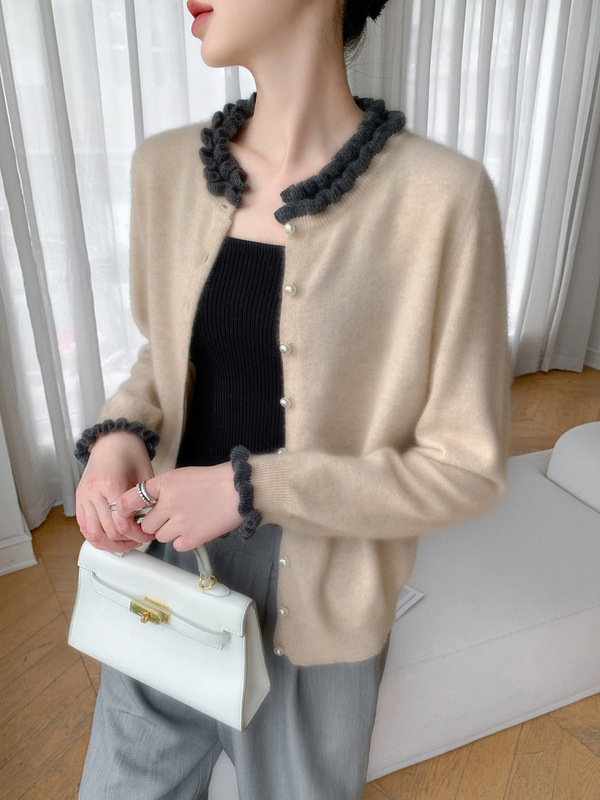 羊绒针织衫木耳花边领珍珠纽扣开衫女外套2025年新款秋冬法式毛衣|undefined
