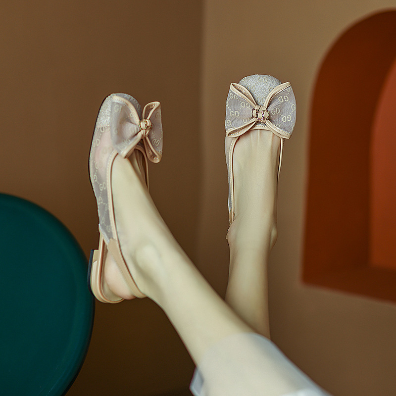 性感小女人蕾丝包头凉鞋2022夏季里外羊皮圆头蝴蝶结平跟鞋女