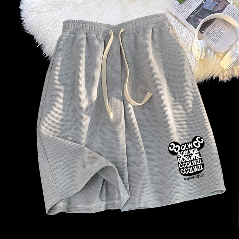 Ventas directas de la fábrica de moda waffle pantalones cortos de los hombres de baloncesto de verano deportes pantalones rectos sueltos pantalones cortos de sentido de diseño