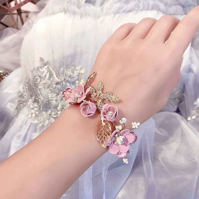 Матово ткаченый детский браслет из жемчуга handmade, с цветами