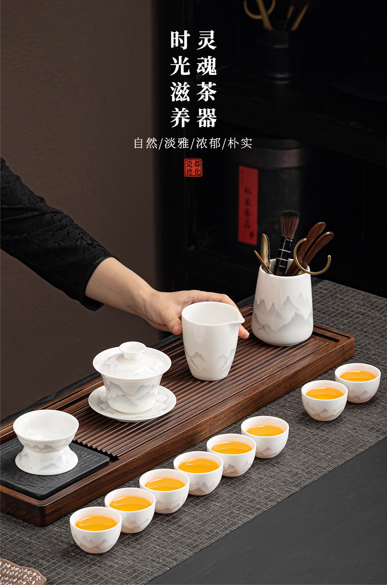 b2821c23-8309-4def-9472-afa2648bbadf.jpe