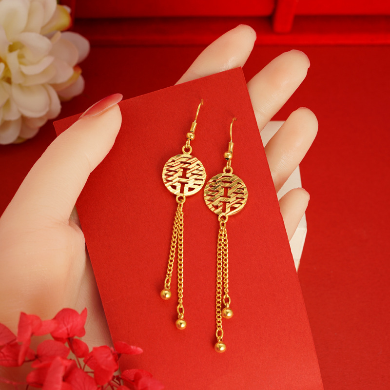 Doble Xi linmen pendientes largos de la borla Vietnam arena Oro de las mujeres del todo-fósforo de estilo chino festivo joyería de la boda al por mayor