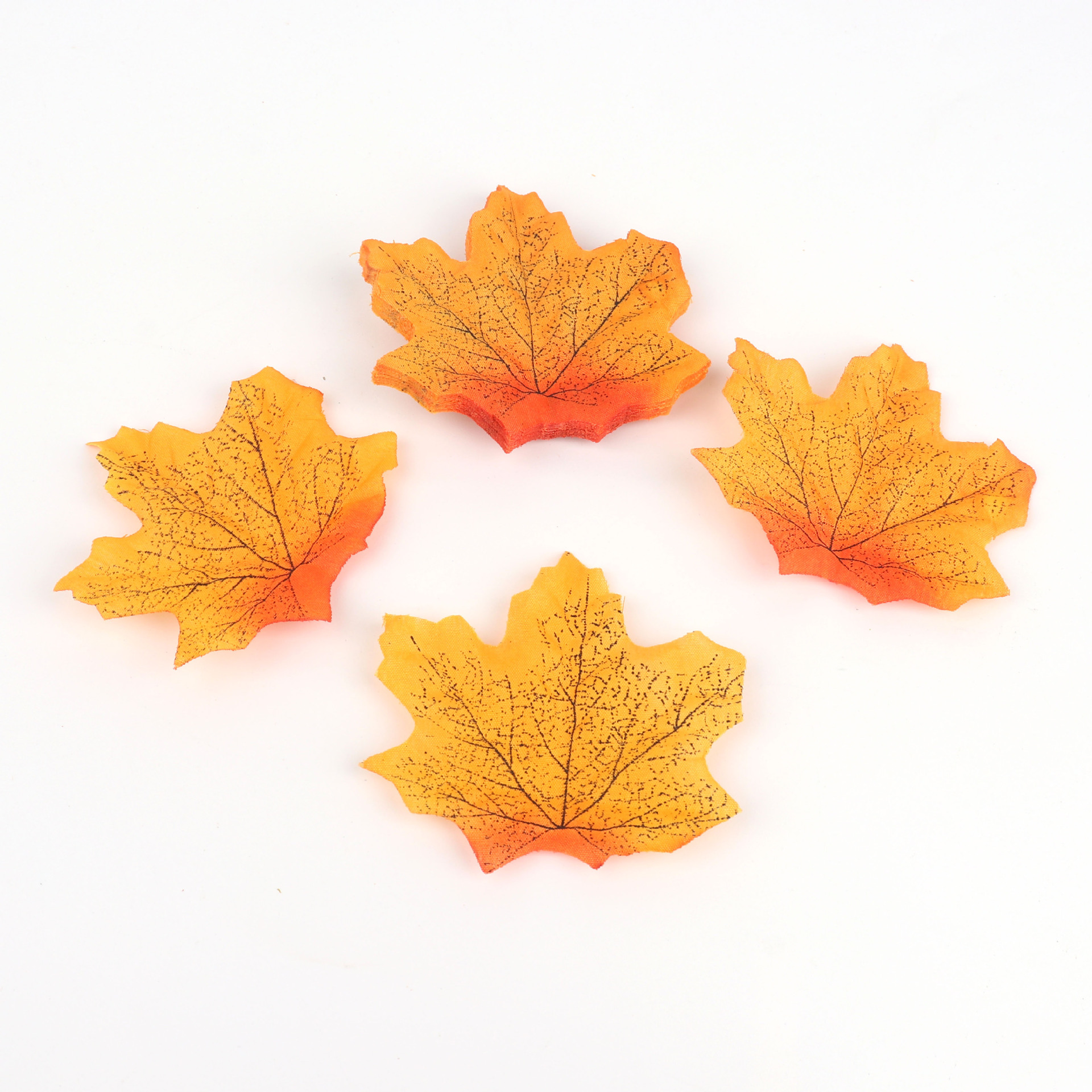 8*8cm yellow heart red