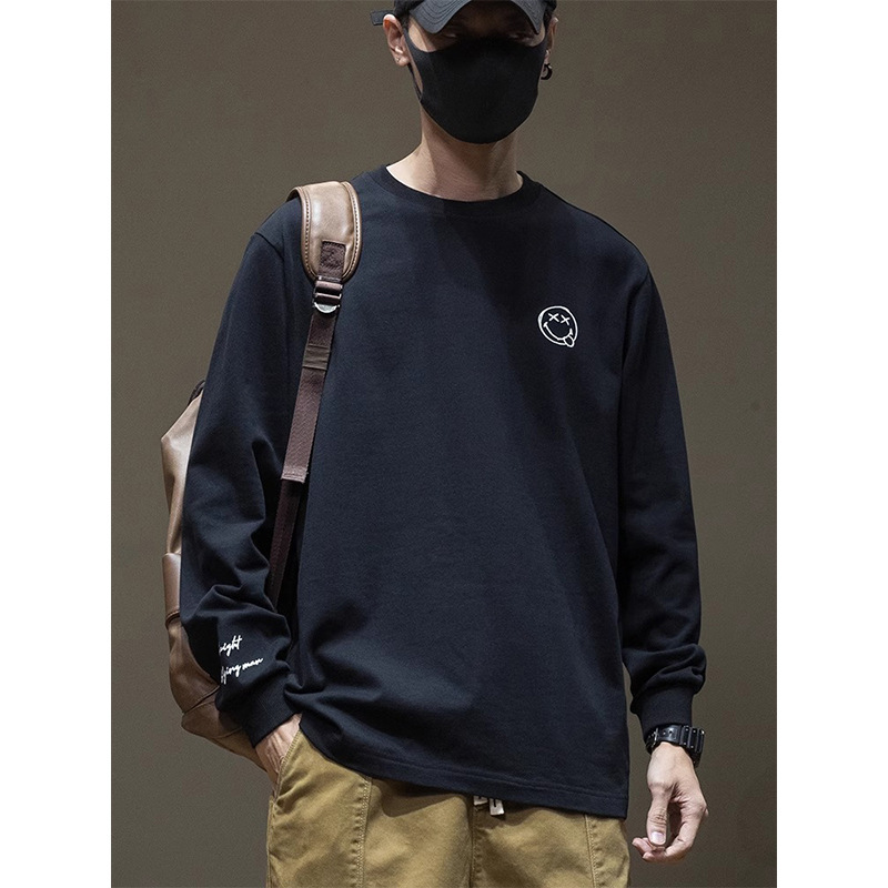 Japanese-style Smiley Print Long-sleeved T-shirt Men's Spring and Autumn Fashion Brand Loose plus size Round Neck Cotton Inner Base Shirt