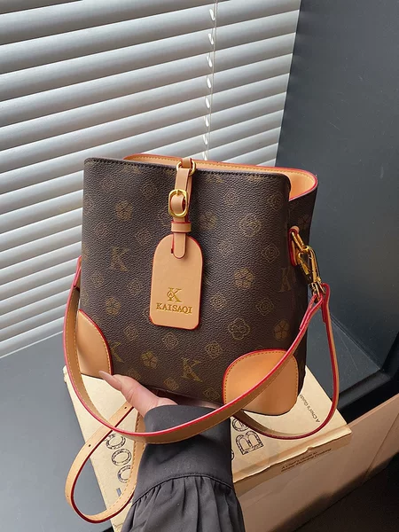Fashionable and Elegant Bucket Bag 2026 New Vintage Shoulder Bag Women's Bag High-End Luxury Handbag Printed Shoulder Bag