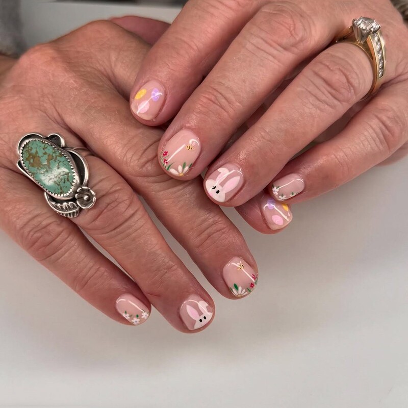 Short Square Press-On Nails Easter Bunny Simple French Style Rabbit Holiday Nail Pieces Egg-Themed Nail Art for Women